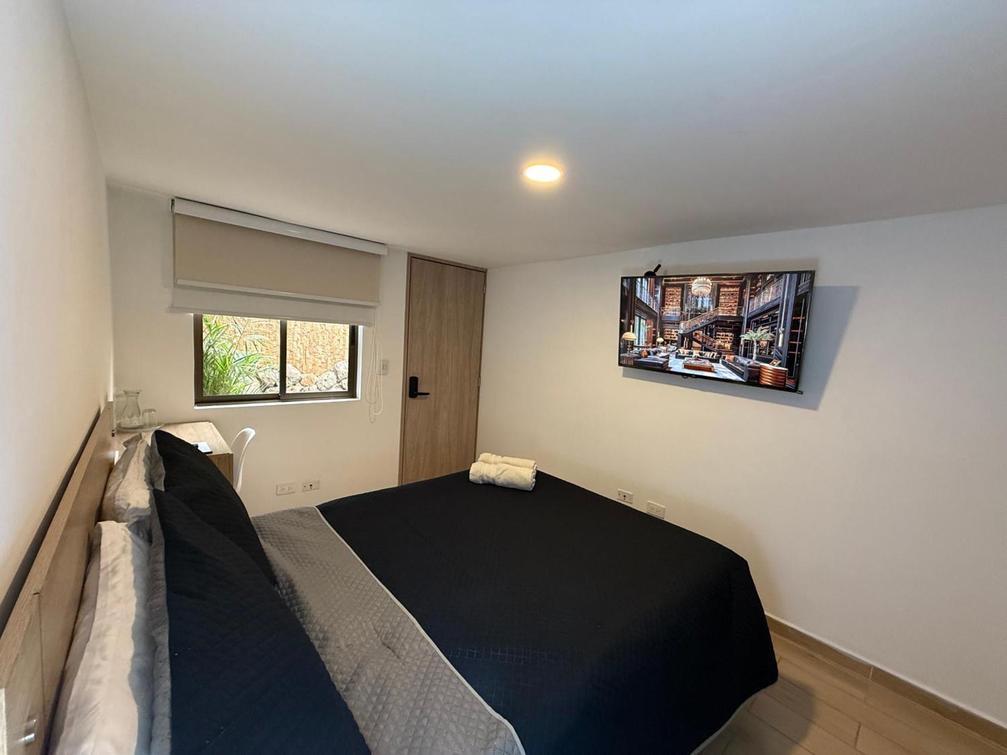 One Fourteen Rooms — Photos 3